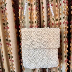 Vintage 1950’s/60’s white Bakelite bubble double sided satchel